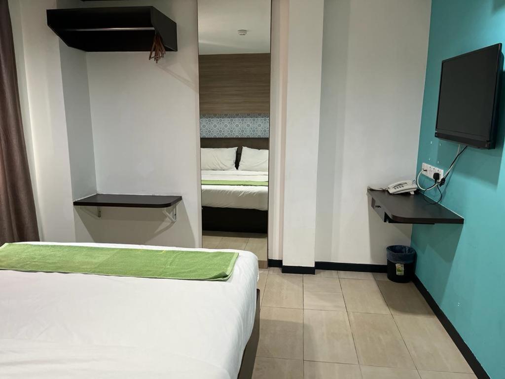One Enigma Hotel クアラルンプール エクステリア 写真